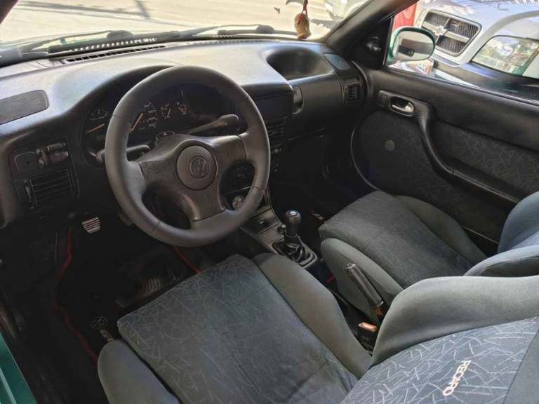 VOLKSWAGEN - GOL - 1996/1996 - Verde - R$ 49.900,00