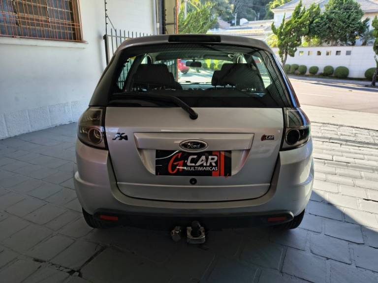 FORD - KA - 2013/2013 - Prata - Sob Consulta