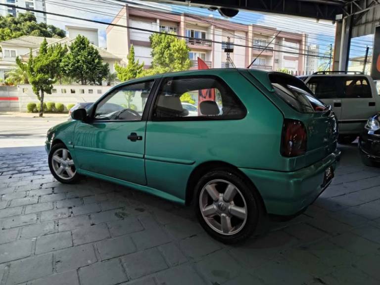 VOLKSWAGEN - GOL - 1996/1996 - Verde - R$ 49.900,00