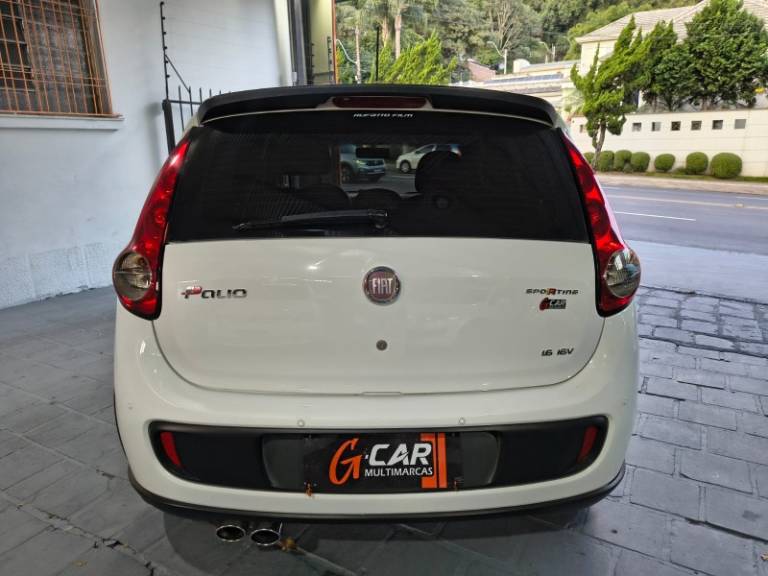 FIAT - PALIO - 2013/2013 - Branca - R$ 37.900,00